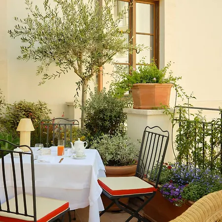 Palazzo Talia - Small Luxury Hotels Of The World Rome Exterior photo
